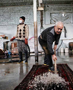 شستشوی سنتی قالی در قالیشویی شهرک آزادی