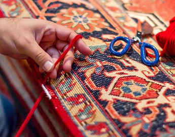 خدمات تخصصی و حرفه ای رفوی فرش در قالیشویی شهرک آزادی